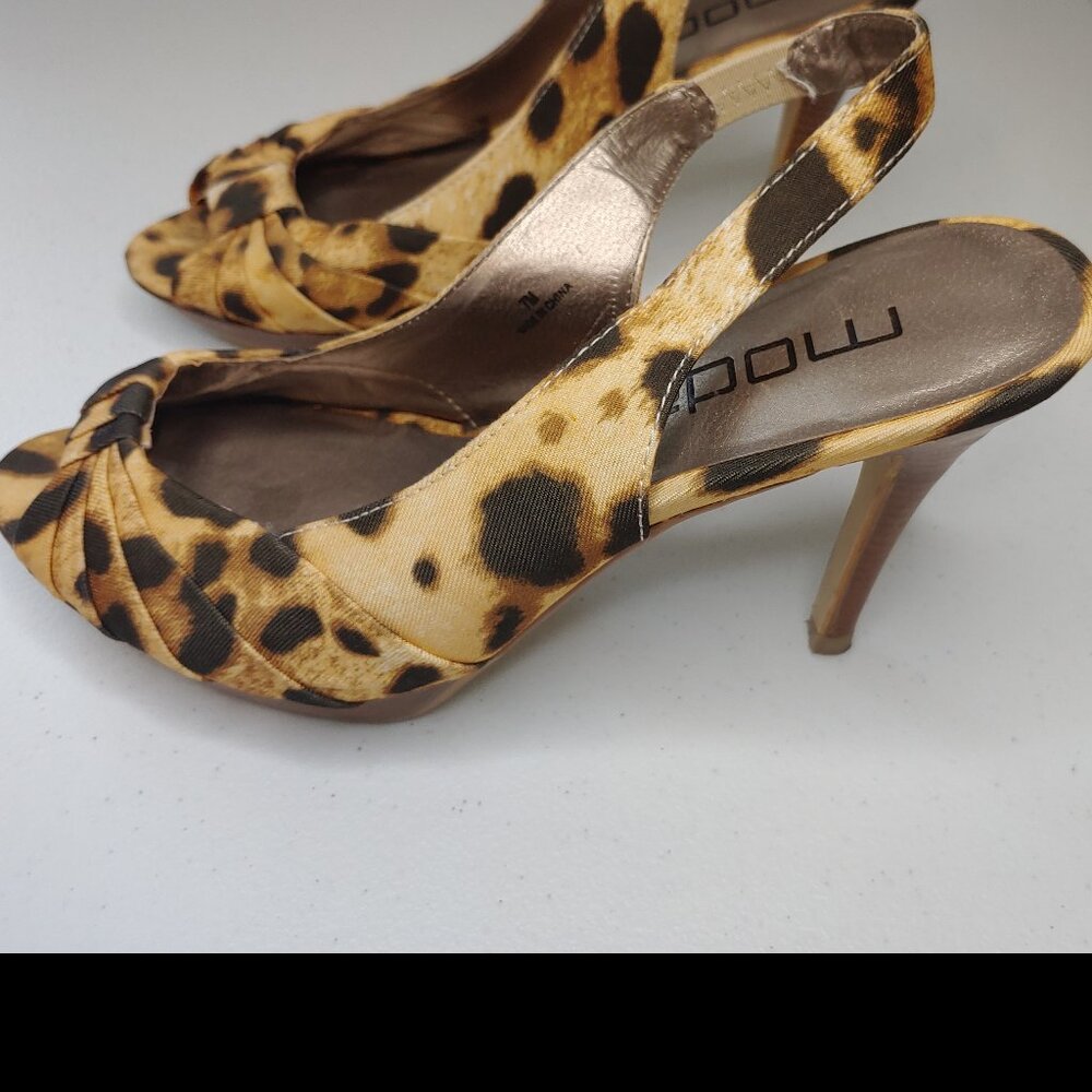 Women's Moda Cheetah Print High Heels Size 7M Open Toe
